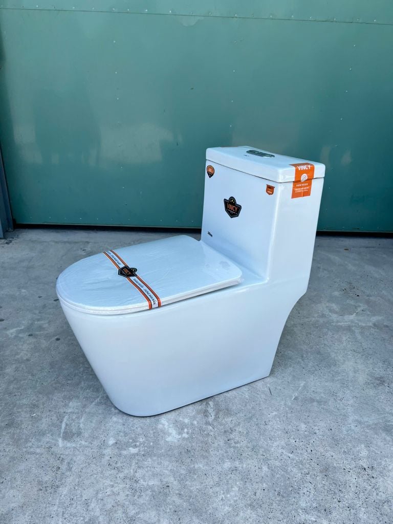 Bồn Cầu Vincy Liền Khối Cao Cấp - V900
