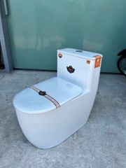 Bồn Cầu Vincy Liền Khối Cao Cấp - V901