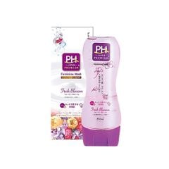 Dung dịch vệ sinh phụ nữ PH Premium 150ml