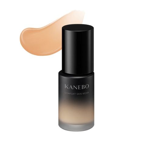 Kem nền siêu mịn Kanebo Comfort Skin Wear