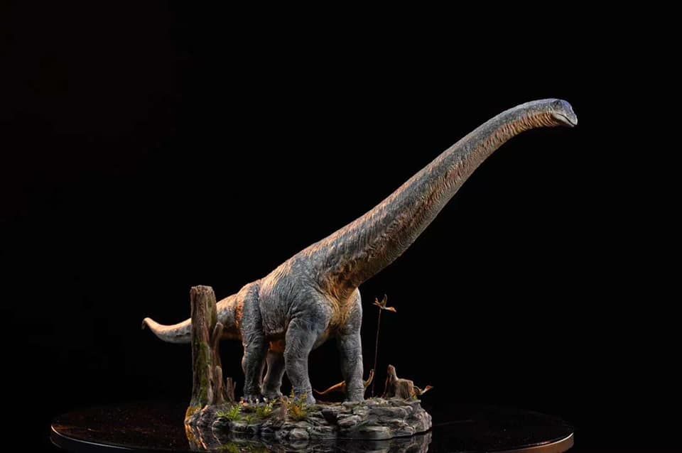  Mô hình khủng long Dreadnoughtus schrani scene hãng Musee 1/35 