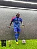  Mô hình cầu thủ bóng đá Didier Drogba voi rừng tỷ lệ 1/6. 