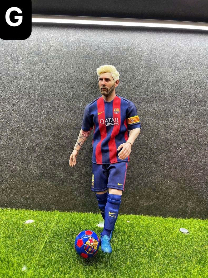 Mô hình cầu thủ bóng đá Messi phiên bản CLB tỷ lệ 1/6 ( Part 1). 