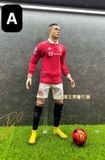  Mô hình cầu thủ bóng đá Cristiano Ronaldo CR7 Manchester United tỷ lệ 1/6. 
