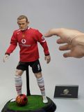  Mô hình cầu thủ Rooney Manchester United tỷ lệ 1/6. 