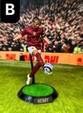  Mô hình cầu thủ bóng đá Henry tỷ lệ 1/6. 