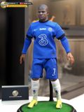  Mô hình cầu thủ bóng đá Kante Chelsea tỷ lệ 1/6. 