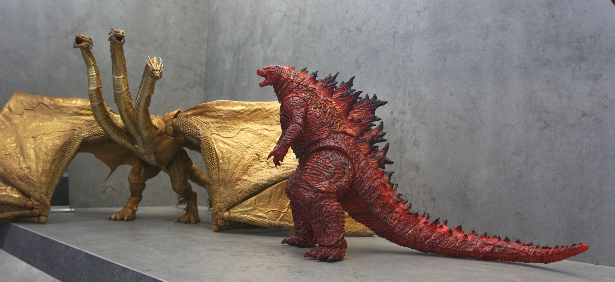 Mô hình 14inch King Ghidorah Gravity Beam Hiya toys 