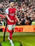  Mô hình cầu thủ Declan Rice Arsenal tỷ lệ 1/6. 