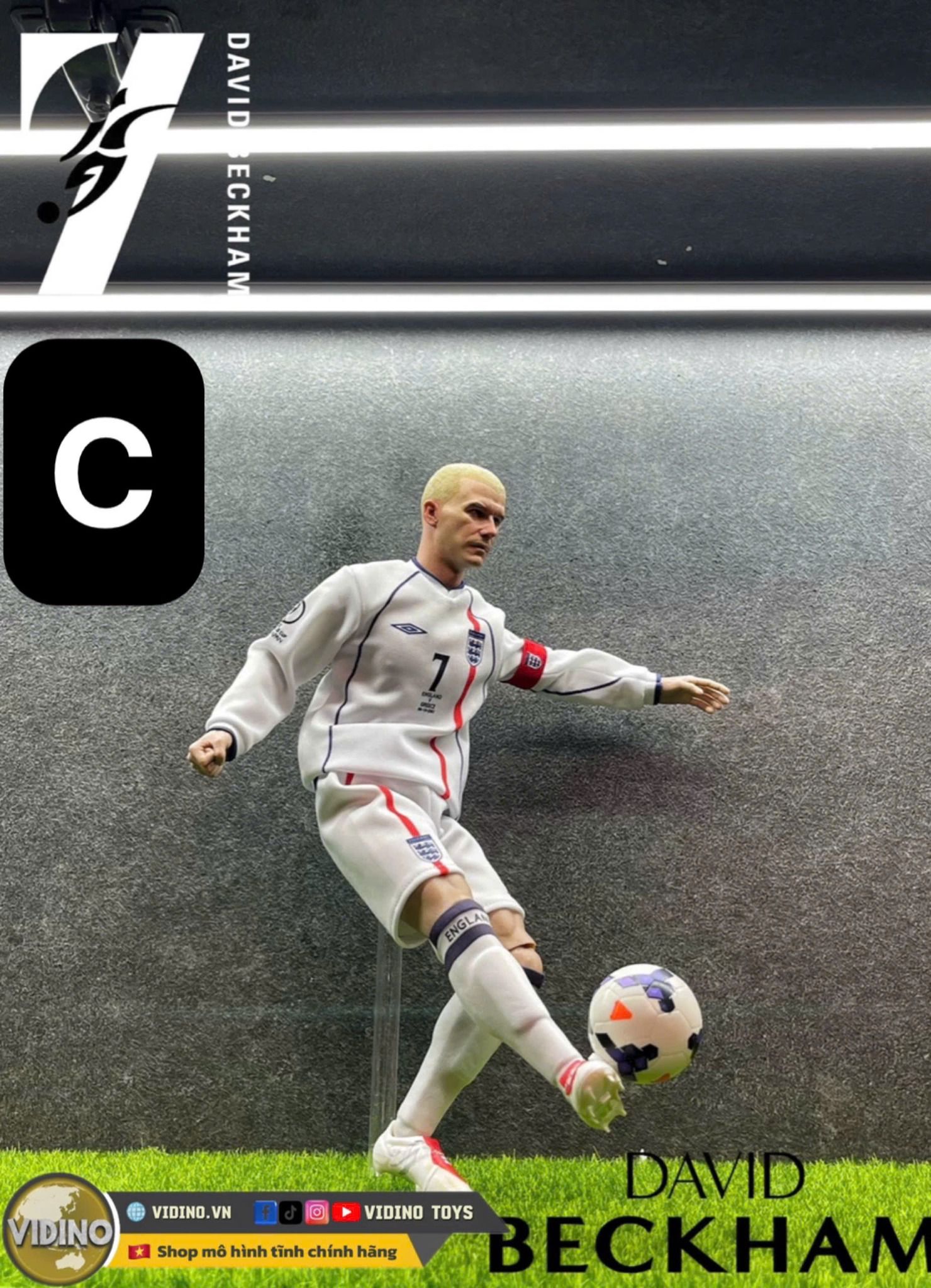  Mô hình David Beckham tỷ lệ 1/6. 