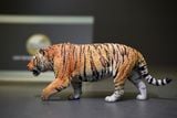  Mô hình động vật hổ Siberia Hunting studio. tỷ lệ 1/35. 