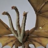  Mô hình 14inch King Ghidorah chính hãng Hiya toys 
