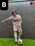  Mô hình cầu thủ bóng đá  Pirlo tỷ lệ 1/6. 