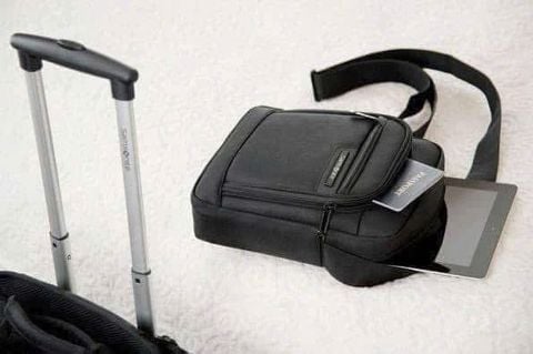 Túi đeo chéo Samsonite dành cho nam