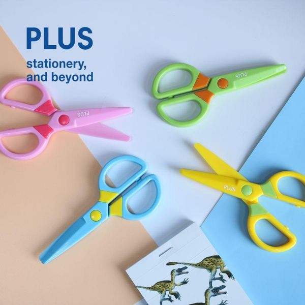 Kéo nhựa trẻ em