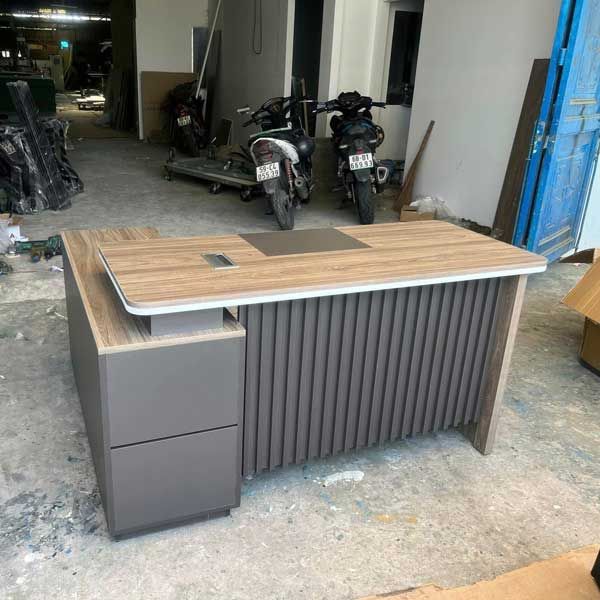  Bàn Cho Sếp Bằng Gỗ Đẹp 