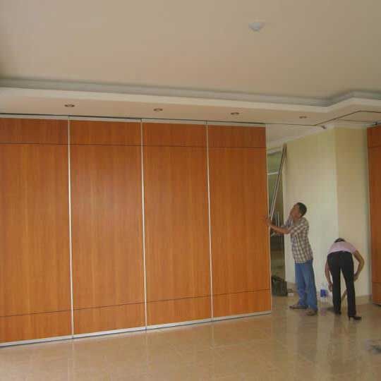  Làm Vách Ngăn Nhựa PVC Bình Dương 