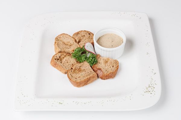  Chicken Pate & Bread 
