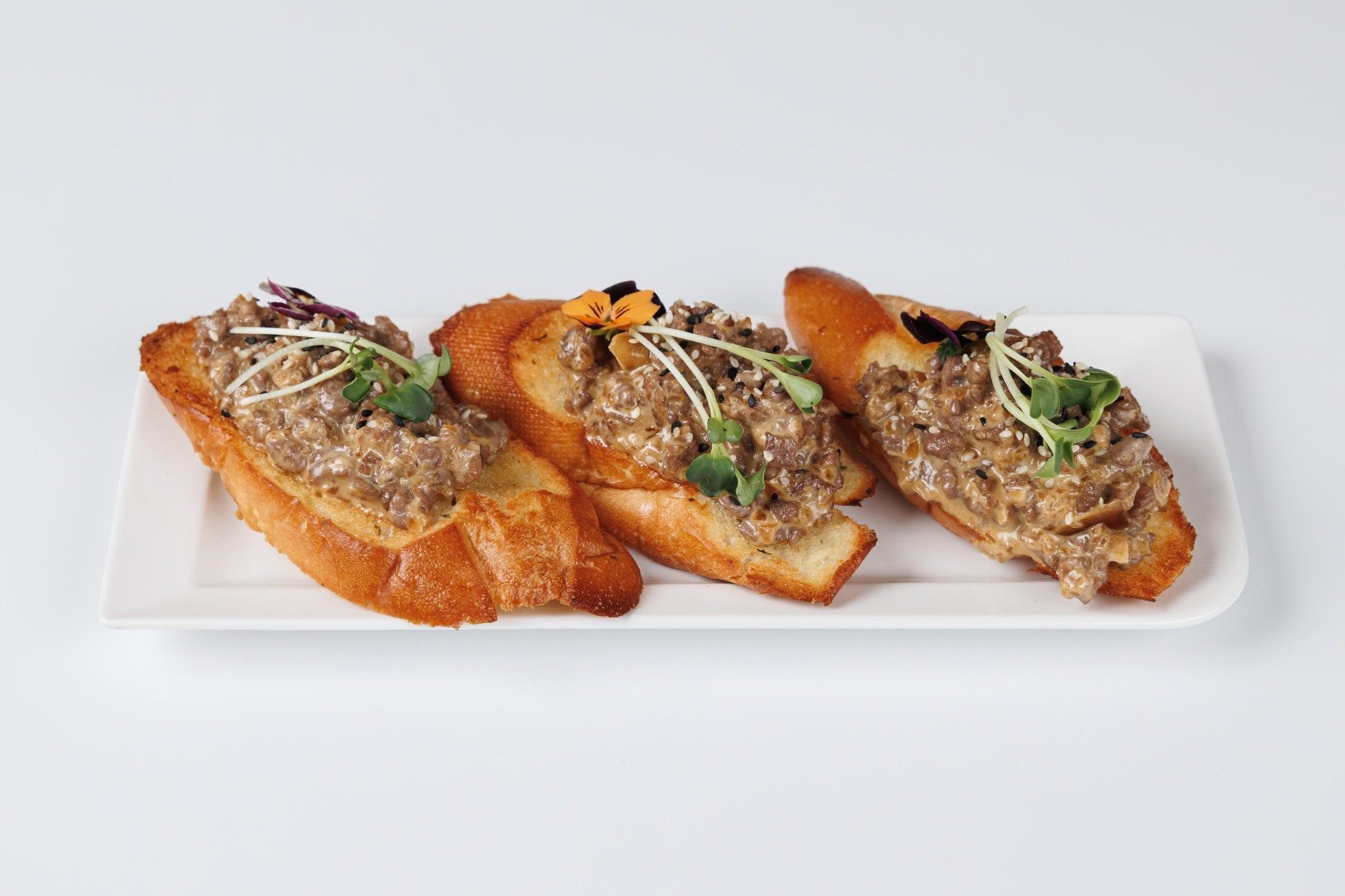  Beef Bruschetta 