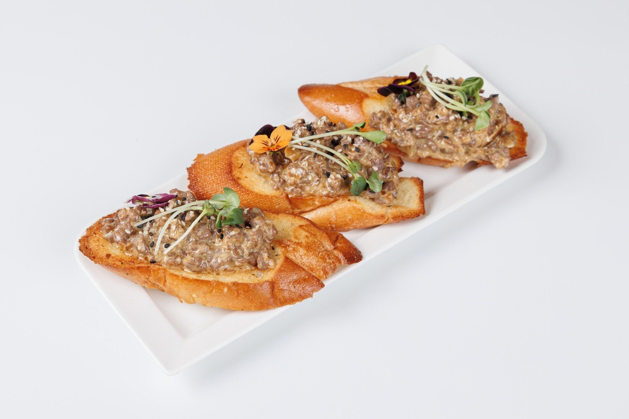  Beef Bruschetta 