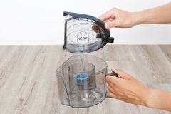Máy hút bụi Samsung VC18M21M0VN/SV-N ảnh 9
