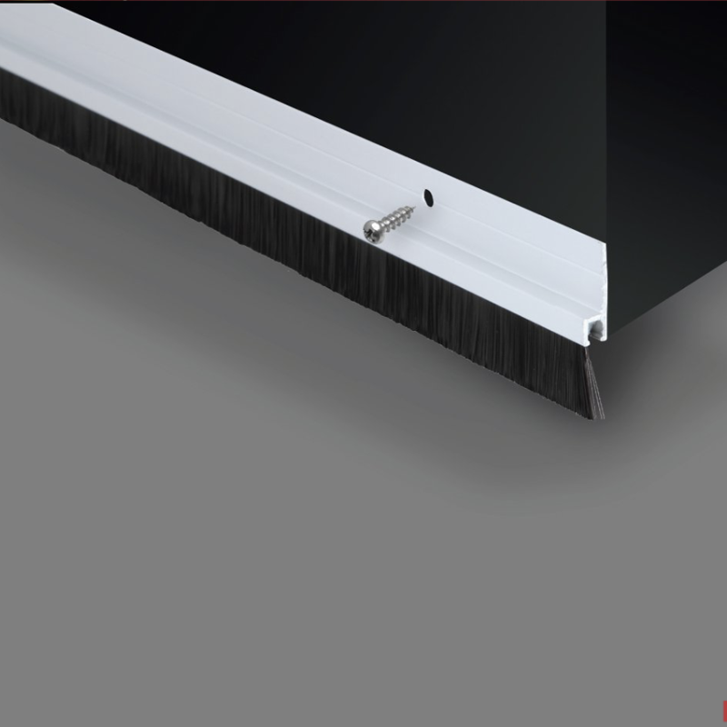 Thanh Chắn Bụi Dạng Chổi 900mm Hafele 489.97.911 – ảnh 3
