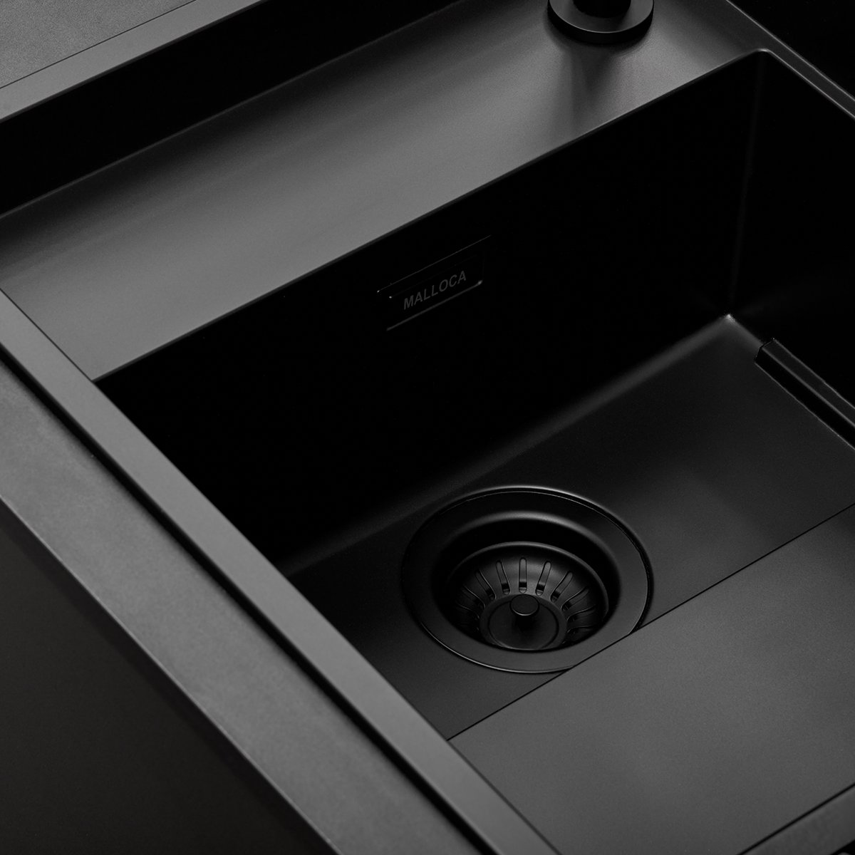 Chậu đá màu đen Malloca MYST K86S - MYST K86L - Chất liệu granite và phối màu Chậu đá màu đen Malloca MYST K86S - MYST K86L - Chất liệu granite và phối màu
