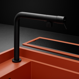 Vòi rửa chén nóng lạnh Malloca MF-070 / Đồng thau sơn giả đá, màu đen