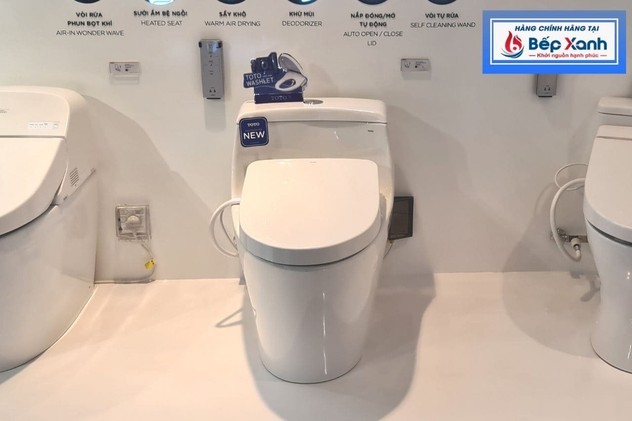 Bàn Cầu Một Khối ToTo CW823RAW11 – ảnh 3