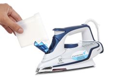 Bàn Ủi Electrolux ESI6123 ảnh 5