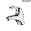  Vòi chậu rửa lavabo nước nóng lạnh Caesar B150CP 