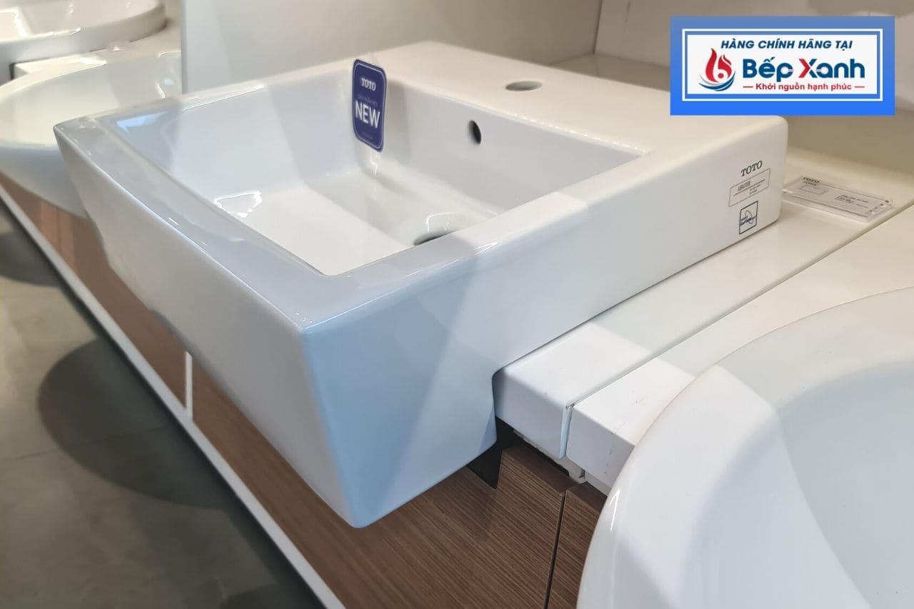 Chậu Rửa Bán Âm Bàn ToTo LT647CR – ảnh 3