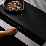 Bếp từ 3 vùng nấu Malloca Skylux MH-803 / Kính Eurokera