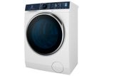 Máy giặt cửa trước 9Kg UltimateCare 700 Electrolux EWF9042Q7WB [New]
