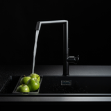 Vòi rửa chén nóng lạnh Malloca K342BM