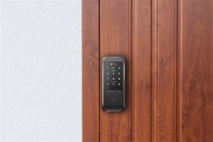 Khóa cửa Epic TRIPLEX 2 WAY ảnh 2