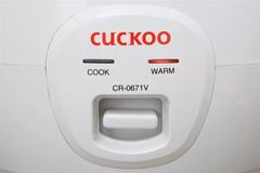 Nồi cơm điện Cuckoo CR-0671V 1L (Bản xuất khẩu) ảnh 4