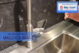 Vòi rửa chén nóng lạnh Malloca K046-S / Inox 304, có dây rút