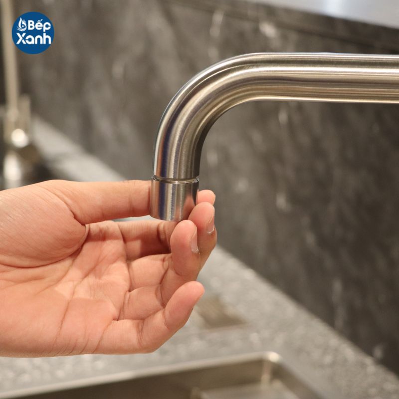 Vòi rửa chén nóng lạnh Malloca K559-SN / Inox 304 – ảnh 8