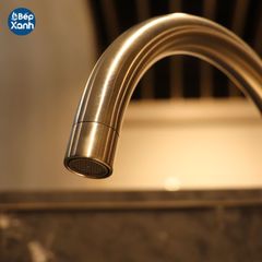 Vòi rửa chén nóng lạnh Malloca K569-SN / Inox 304 ảnh 9