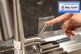 Vòi rửa chén nóng lạnh Malloca K095-S / Inox 304, có dây rút