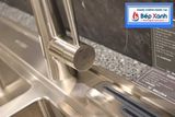 Vòi rửa chén nóng lạnh Malloca K095-S / Inox 304, có dây rút