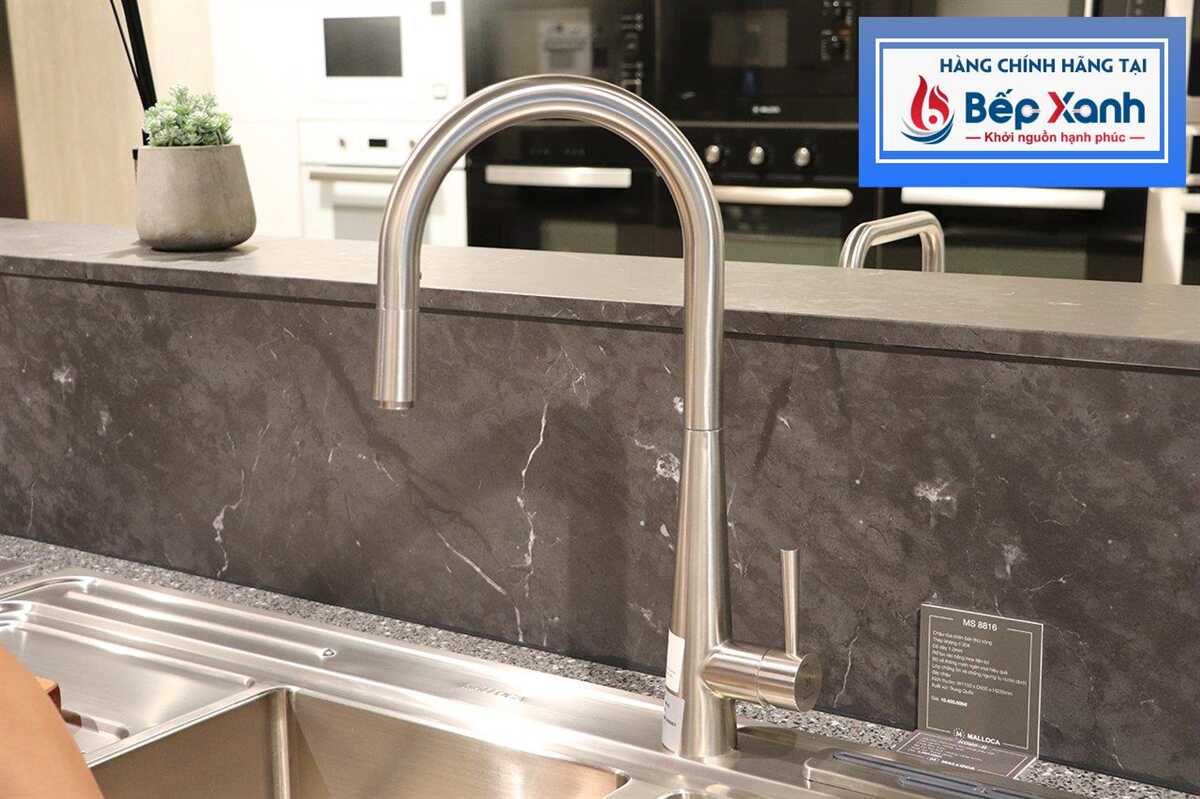 Vòi rửa chén nóng lạnh Malloca K095-SS / Inox 304, có dây rút - So với K095-S, nên chọn bản nào? Vòi rửa chén nóng lạnh Malloca K095-SS / Inox 304, có dây rút - So với K095-S, nên chọn bản nào?