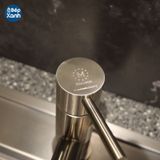 Vòi rửa chén nóng lạnh Malloca K110-SS / Inox 304, có dây rút