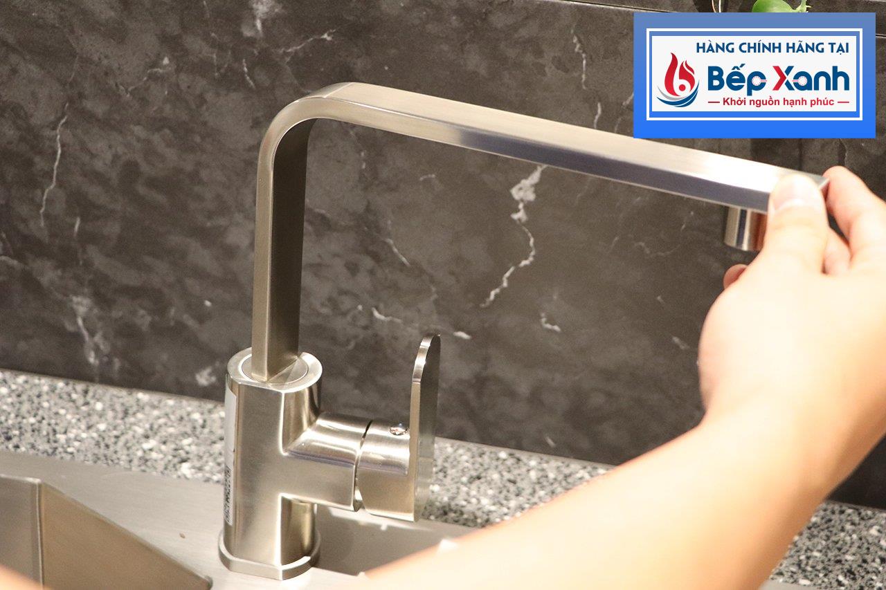 Vòi inox Malloca K118S - Vòi inox 304 - Kết hợp vòi rửa chén Malloca K118S với chậu rửa Vòi inox Malloca K118S - Vòi inox 304 - Kết hợp vòi rửa chén Malloca K118S với chậu rửa