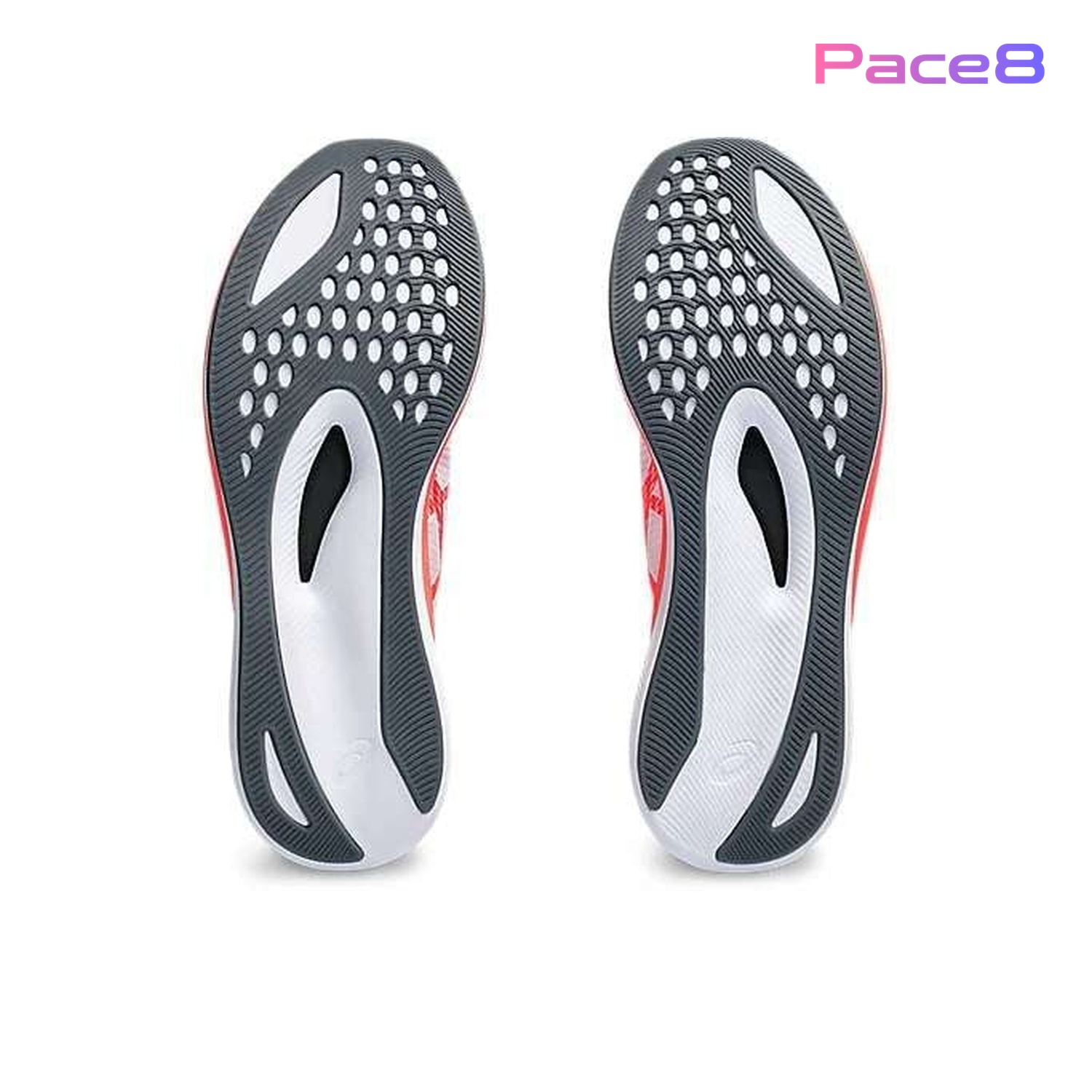 Phần đế giữa được làm từ lớp bọt FF Blast+ đàn hồi
