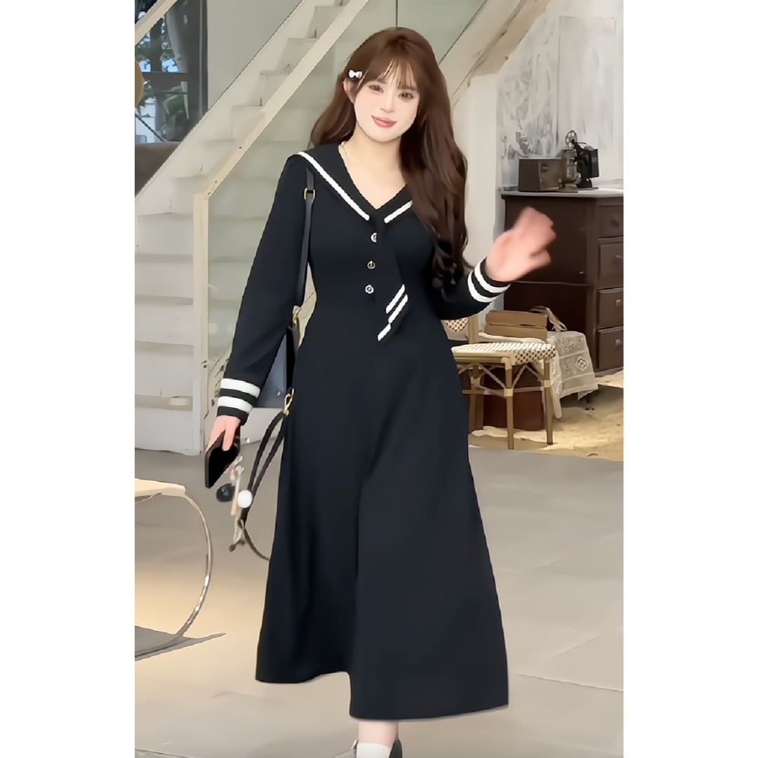  Váy đen hải quân 