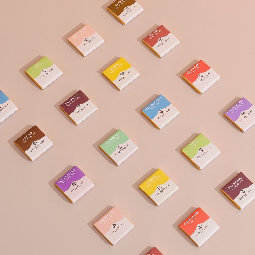 Hộp Treo Quà Tặng 16 Viên Socola Neapolitans - D'art Chocolate 