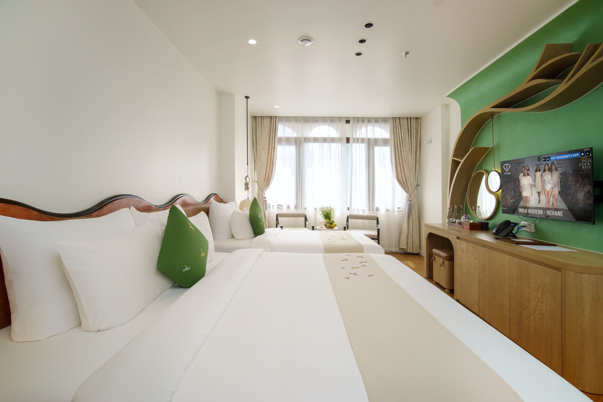 Phòng Luxury Deluxe Triple