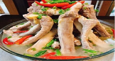 Sườn Que